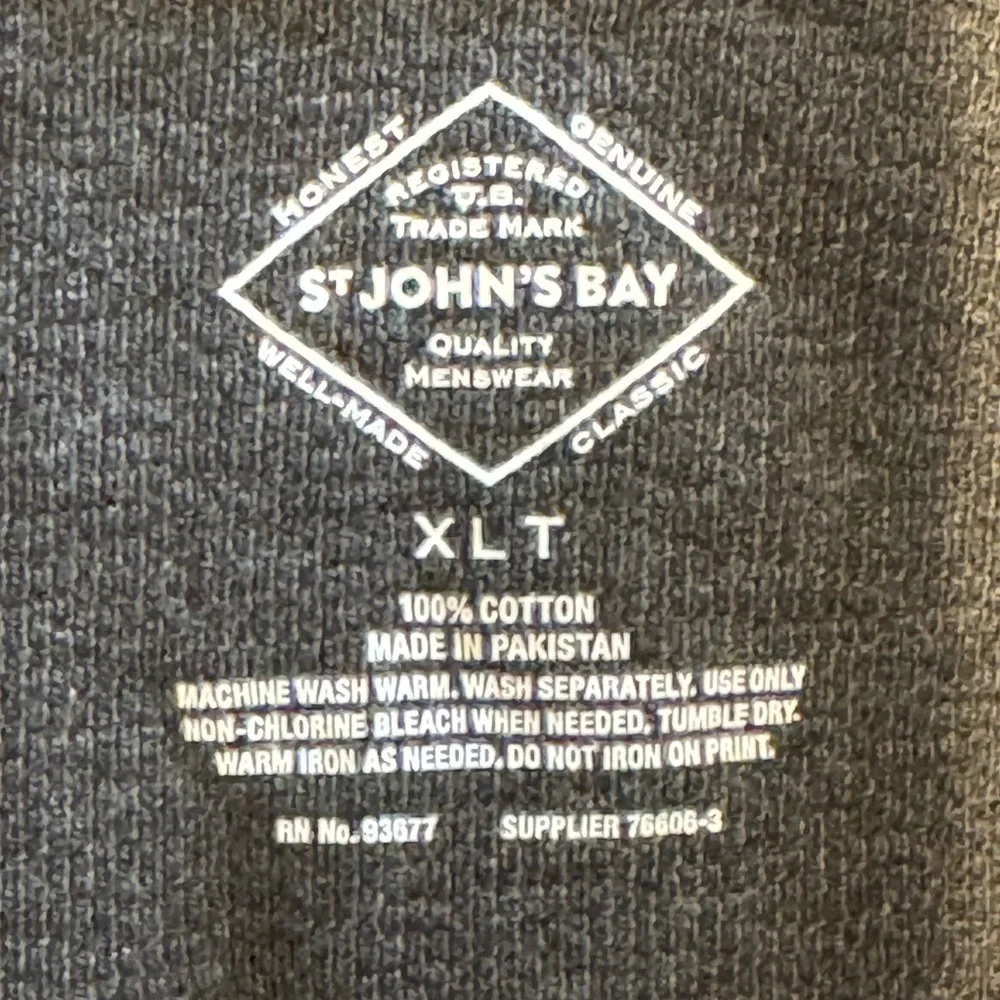 St John’s Bay 3/4 zip pullover sweater sz XLT color NAVY BLUE